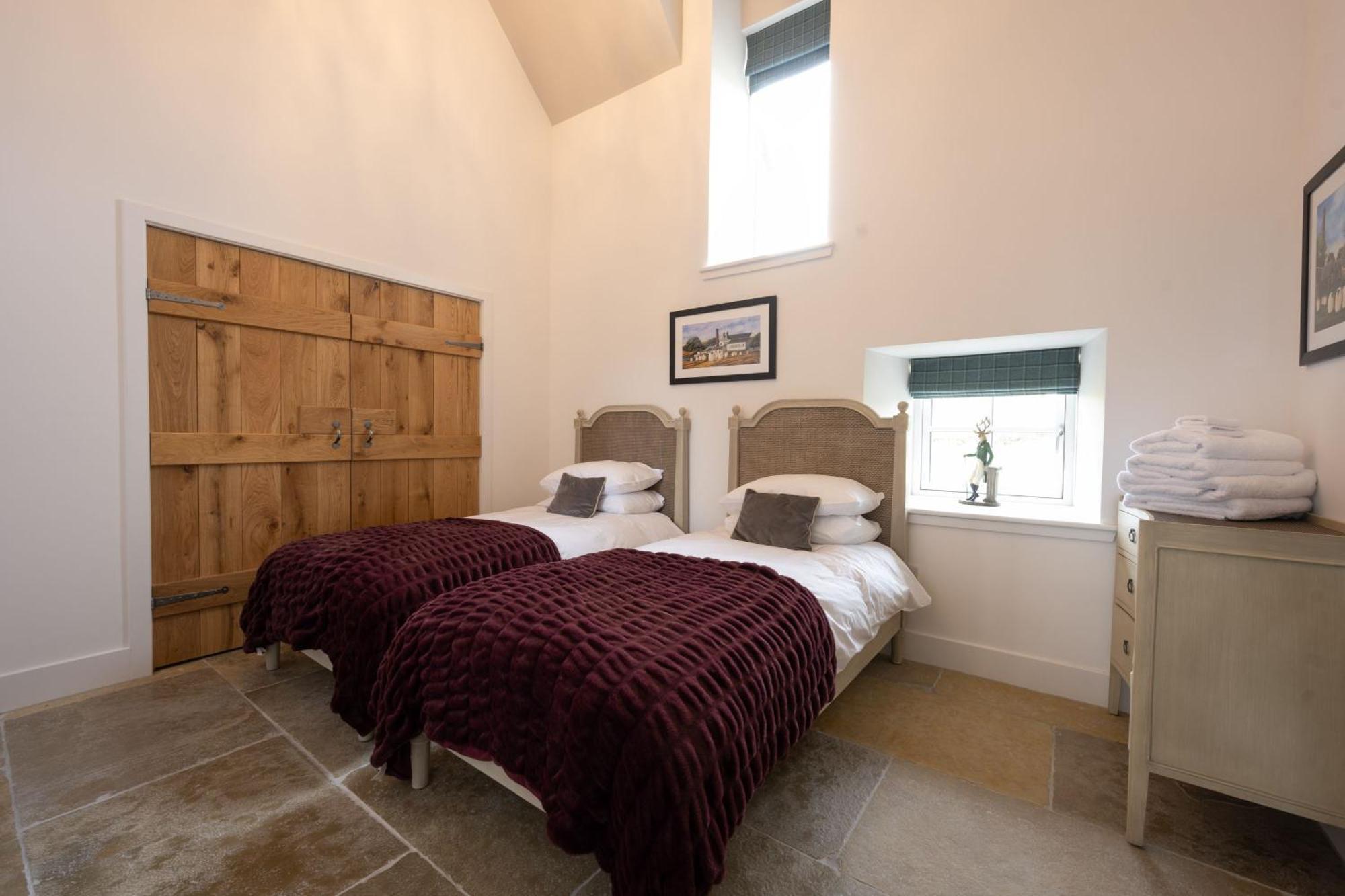 Milton Farm Villa Buchanty Екстериор снимка
